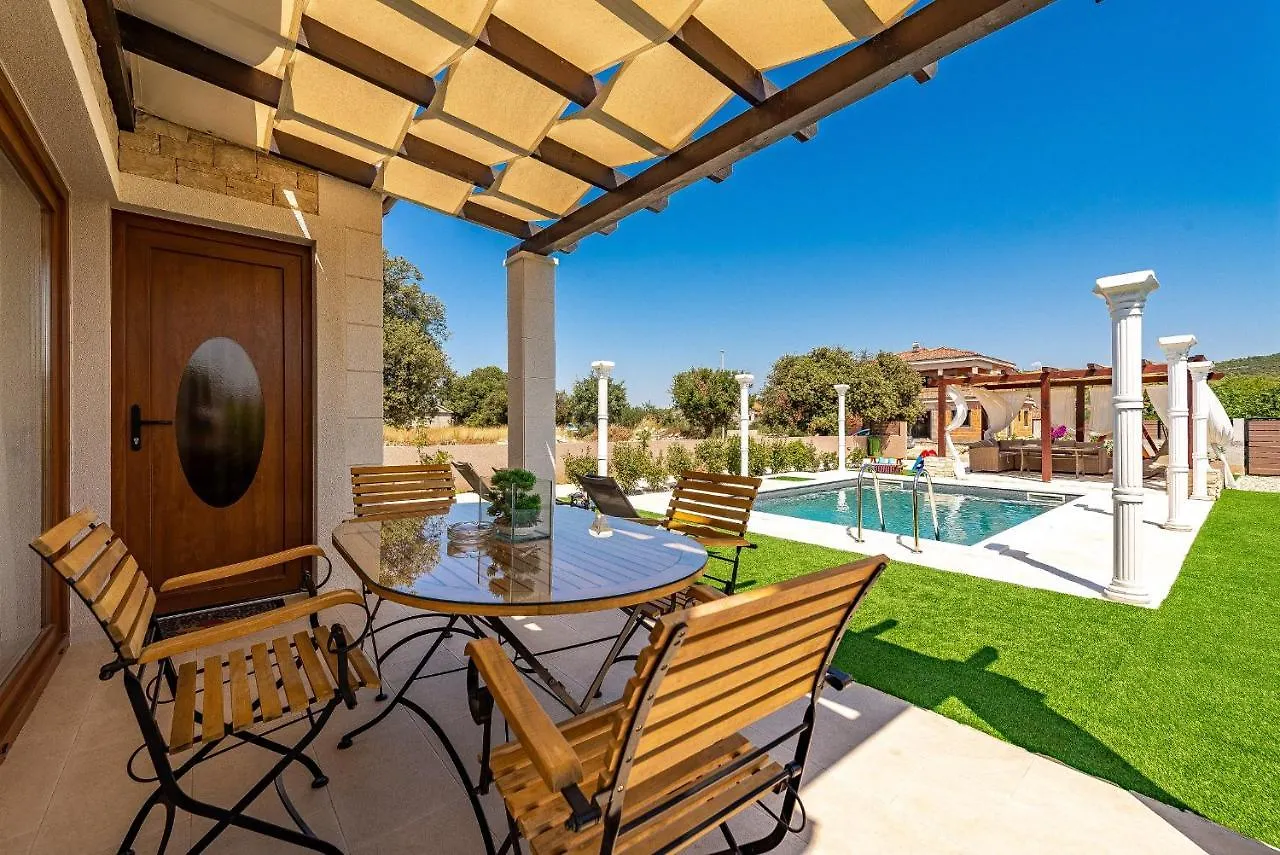 Villa Aldonna Bibinje 0*,